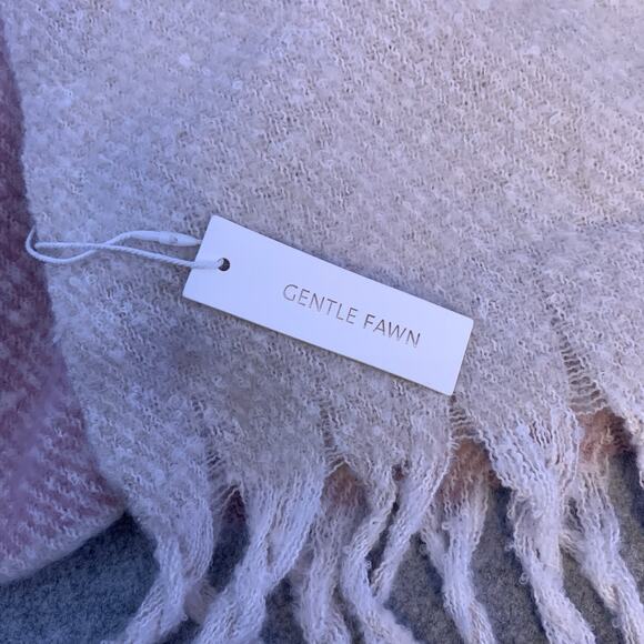NWT Gentle Fawn Scarf Shawl Wrap Fringe Women’s One Size Pink Cream White Boho - Picture 13 of 13